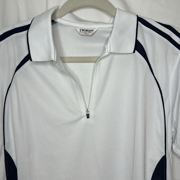 Tworoy Collared Shirt - Picture 2 of 4